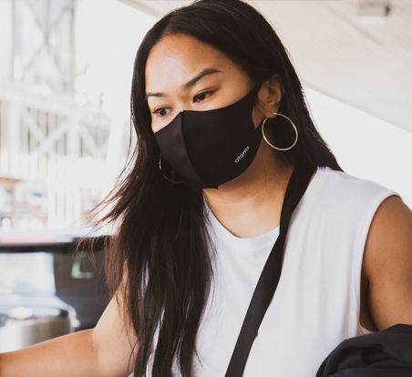 医生:免疫系统受影响等因素 导致部分患者出现皮肤问题